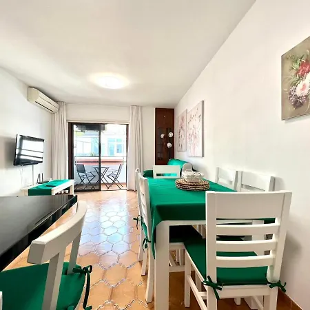 Διαμέρισμα Three Bedroom In Center Of Cruz With Wifi And Parking Place *