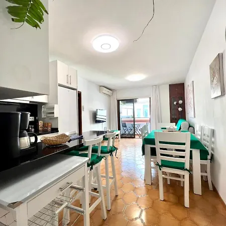 Διαμέρισμα Three Bedroom In Center Of Cruz With Wifi And Parking Place *