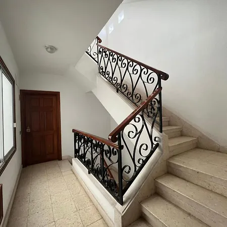 Διαμέρισμα Three Bedroom In Center Of Cruz With Wifi And Parking Place *